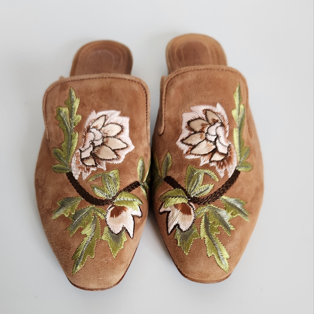 GeeWaWa Women's Size 38 Floral Flats